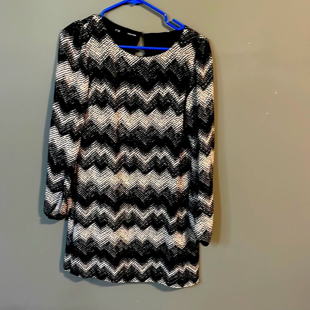 Women’s dress